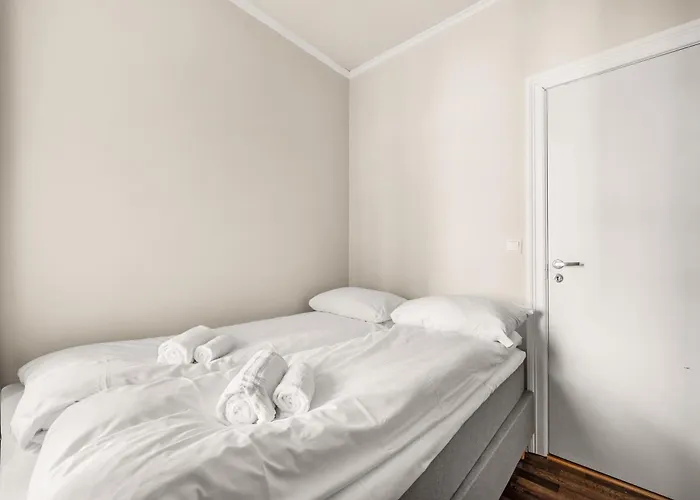 Bb I 300m To Bryggen & Train Station Apartament Bergen